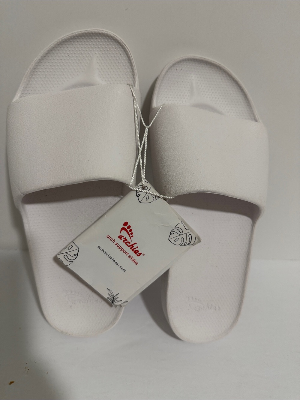 Archie’s White Unisex Slide Sandals with Arch Support Women’s Size 5
